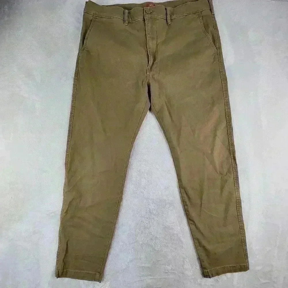 Levi’s XX Chino Pants Men’s Size 38 x29.5  Standard Taper Tan Brown